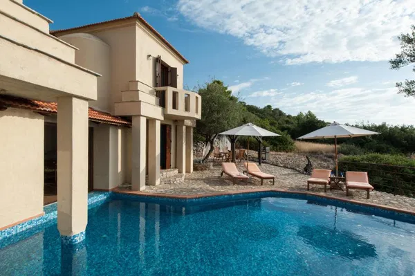 Sea-View Hotel for Sale in Alonnisos, Sporades Islands — photo 5