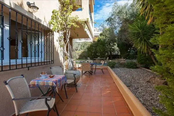 Five-Bedroom Villa for Sale in Saronida, Attica — photo 4