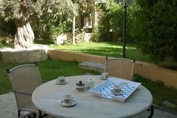 Five-Bedroom Villa for Sale in Saronida, Attica — photo 5