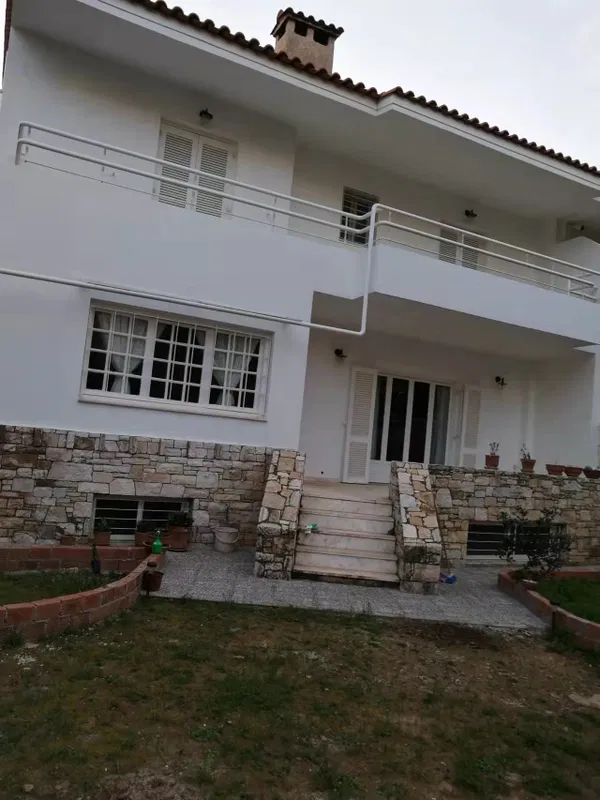 Renovated Five-Bedroom Apartment for Sale in Nea Erythraia, Athens Northern suburbs