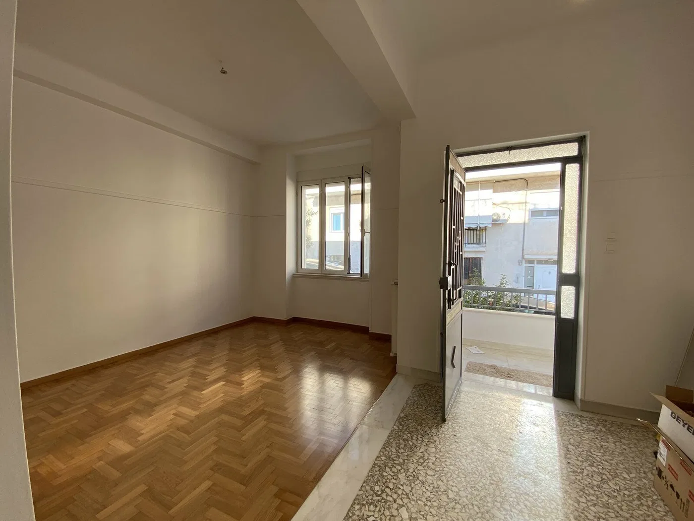 Renovated 134 m² Apartment with Three Bedrooms for Sale in Dafni, Athens Southern suburbs