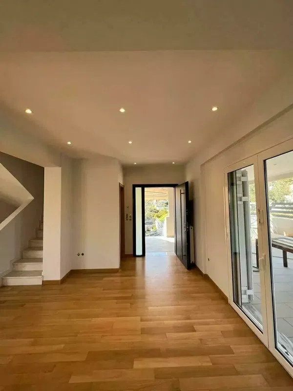 Five-Bedroom Villa for Sale in Lagonisi, Attica — photo 3