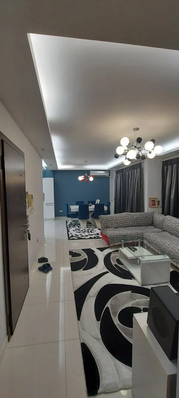 Renovated 106 m² Apartment with Three Bedrooms for Sale in Keratsini, Piraeus — photo 3