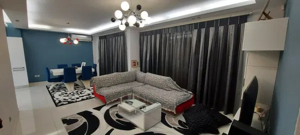 Renovated 106 m² Apartment with Three Bedrooms for Sale in Keratsini, Piraeus — photo 2