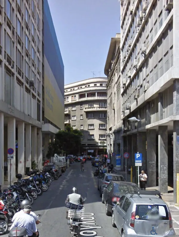30 m² Business for Sale in Center Athens, Athens Center — photo 3