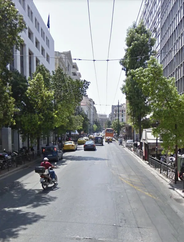 30 m² Business for Sale in Center Athens, Athens Center — photo 2
