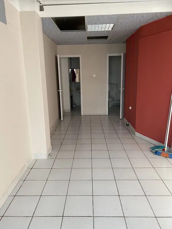 Business for Rent in Center Athens, Athens Center with Air conditioning — photo 3