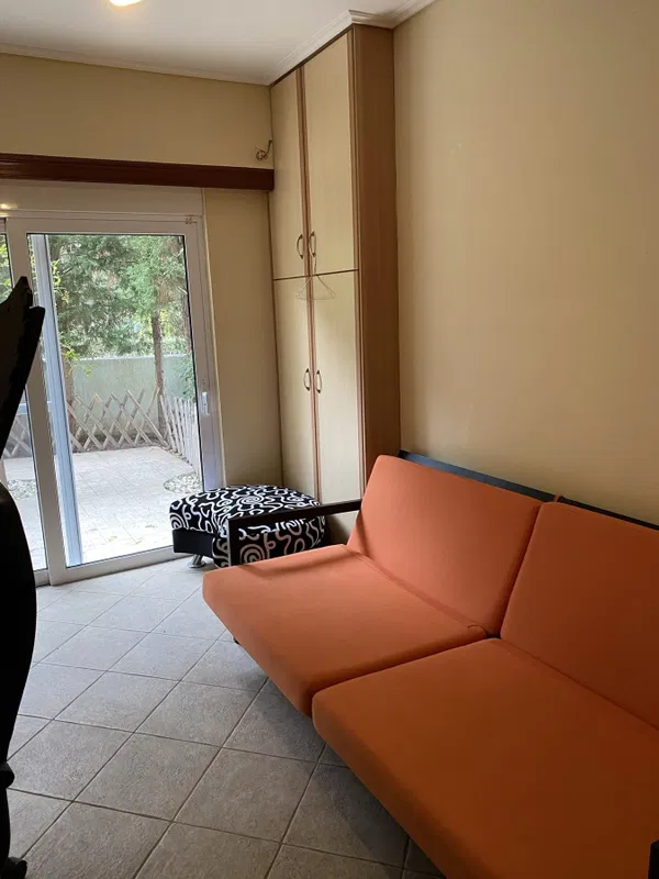 Four-Bedroom Renovated Apartment for Rent in Vyronas, Athens Eastern Suburbs — photo 4