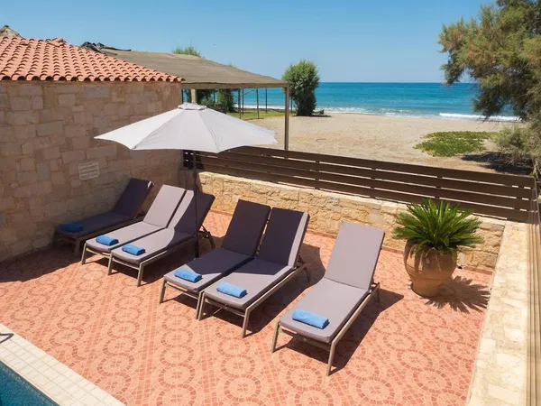 150 m² Three-Bedroom Villa for Sale in Platanias, Chania