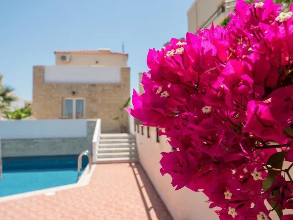 150 m² Sea View Three-Bedroom Villa for Sale in Platanias, Chania — photo 2