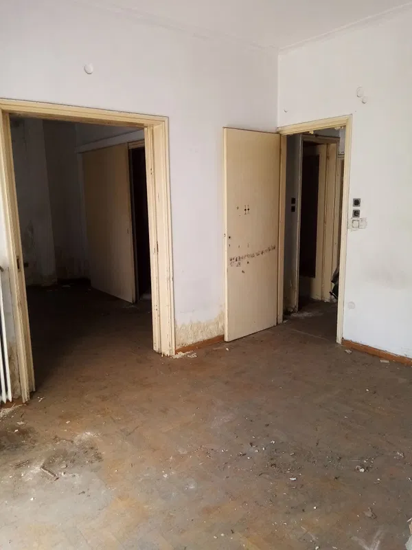 110 m² Three-Bedroom Apartment for Sale in Center Athens, Athens Center — photo 4