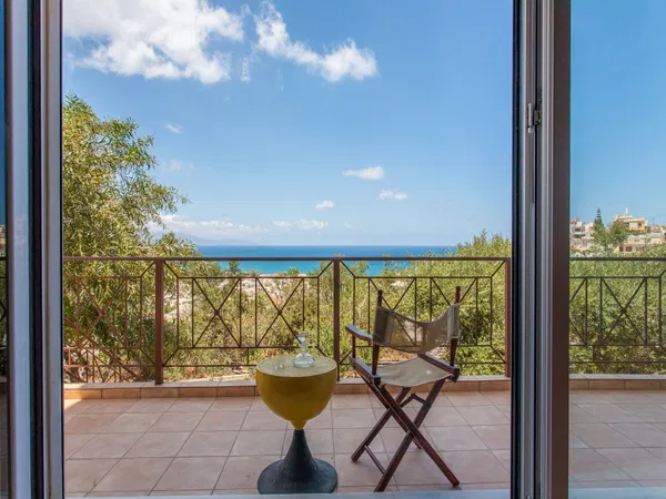 Sea-View Two-Bedroom Villa for Sale in Platanias, Chania