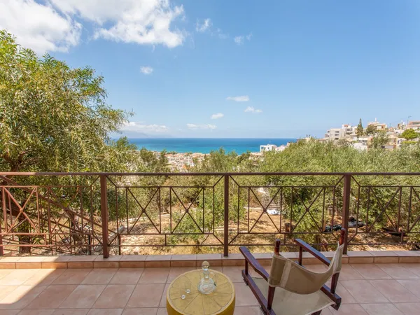 Sea-View Two-Bedroom Villa for Sale in Platanias, Chania — photo 2