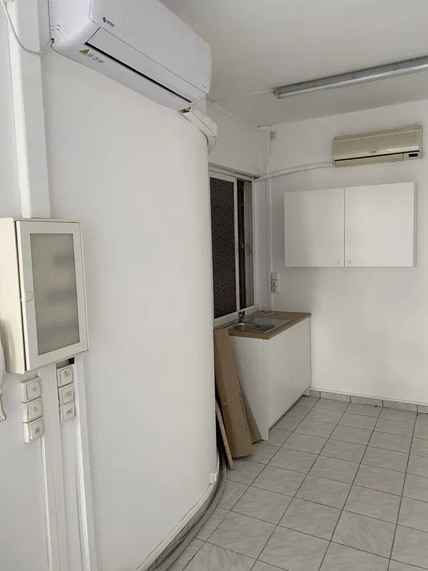 60 m² Business for Rent in Center Athens, Athens Center — photo 5