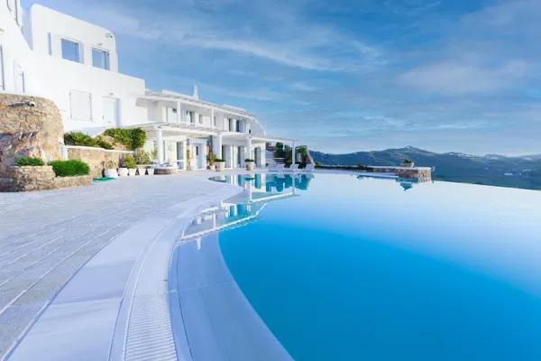 Sea-View 650 m² Villa with Seven Bedrooms for Sale in Mykonos, Cyclades