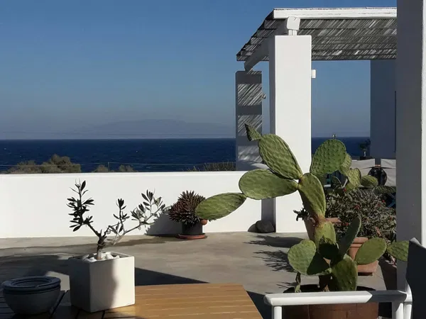 260 m² Sea View Hotel for Sale in Santorini, Cyclades — photo 3
