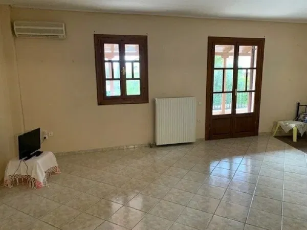 Renovated Three-Bedroom Villa for Sale in Nea Erythraia, Athens Northern suburbs — photo 5