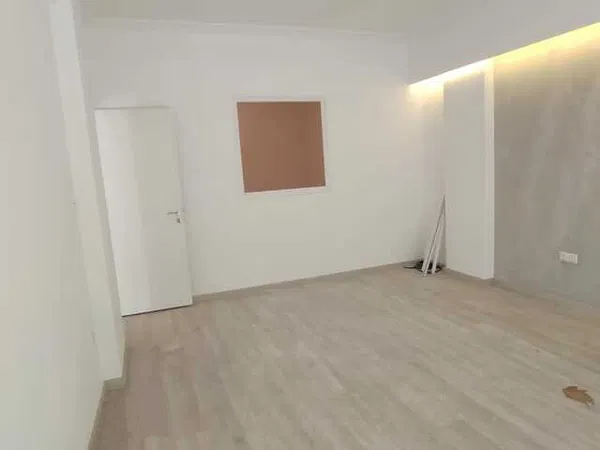 90 m² Business for Sale in Center Athens, Athens Center — photo 2