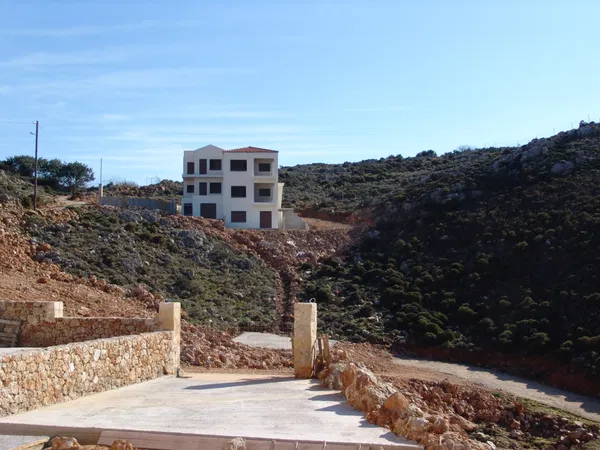 Sea-View 4,000 m² Land for Sale in Keramia, Chania — photo 2