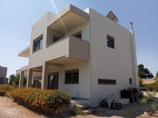 404 m² Villa with Four Bedrooms for Sale in Rhodes, Dodecanese Islands — photo 2