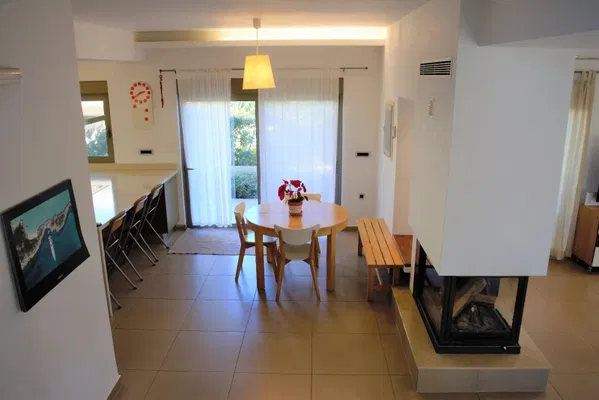 404 m² Villa with Four Bedrooms for Sale in Rhodes, Dodecanese Islands — photo 5
