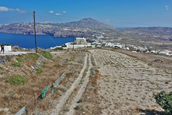 Sea-View 2,880 m² Plot of Land for Sale in Santorini, Cyclades — photo 2