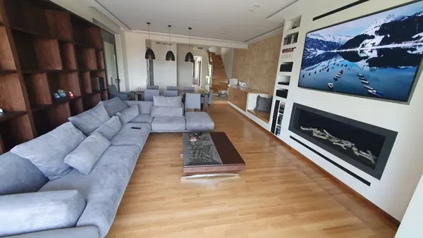 373 m² Four-Bedroom Villa for Sale in Ekali, Athens Northern suburbs — photo 5