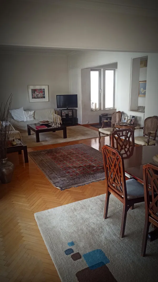Renovated Three-Bedroom Apartment for Sale in Kypseli, Athens Center — photo 2