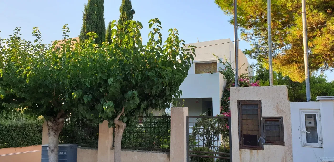 Three-Bedroom Renovated Villa for Sale in Markopoulo, Attica