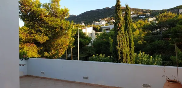 Three-Bedroom Renovated Villa for Sale in Markopoulo, Attica — photo 4