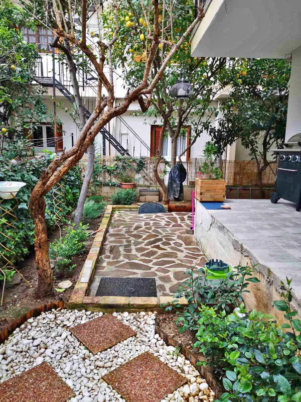 70 m² Two-Bedroom Apartment for Sale in Chalandri, Athens Northern suburbs — photo 2