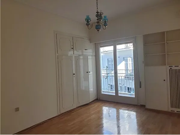 Two-Bedroom Apartment for Sale in Exarchia - Neapoli, Athens Center — photo 4