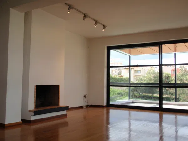 102 m² Three-Bedroom Apartment for Sale in Vari - Varkiza, Athens Southern suburbs — photo 5