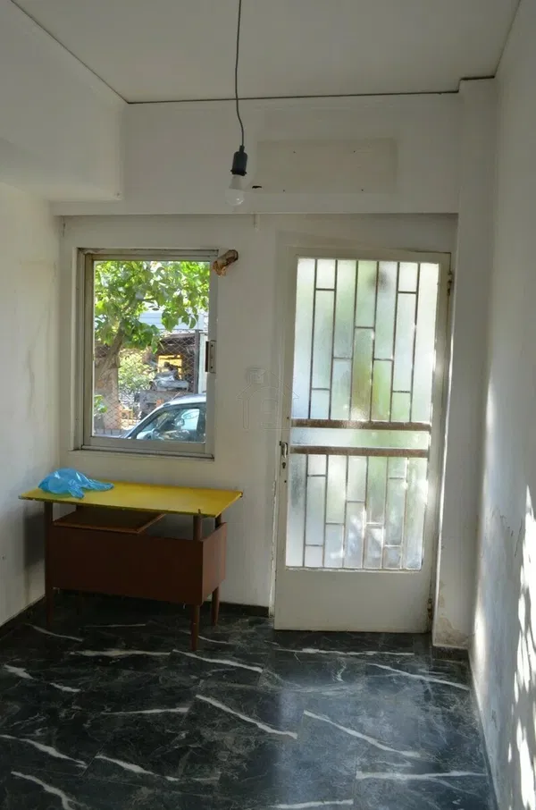 39 m² Apartment with One Bedrooms for Sale in Poligono - Tourkovounia, Athens Center