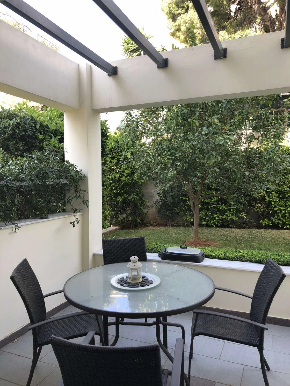 Two-Bedroom Apartment for Rent in Glyfada, Athens Southern suburbs with Garden