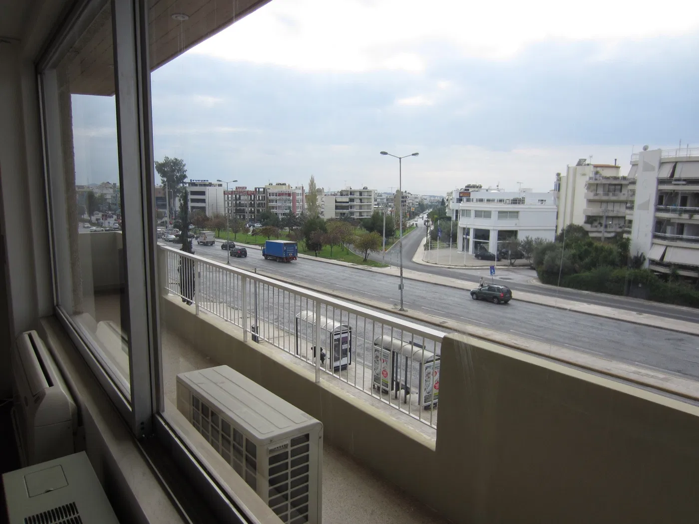 Building for Rent in Glyfada, Athens Southern suburbs