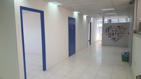 159 m² Business for Rent in Pangrati, Athens Center — photo 2