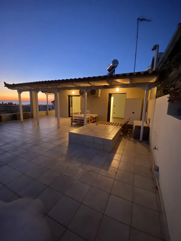 Sea View 150 m² Apartment with Three Bedrooms for Rent in Glyfada, Athens Southern suburbs — photo 4
