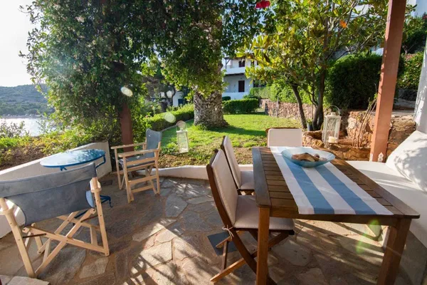 90 m² Villa with Two Bedrooms for Rent in Sounio, Attica