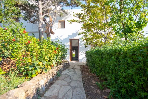 90 m² Villa with Two Bedrooms for Rent in Sounio, Attica — photo 4