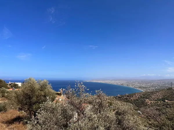 4,100 m² Plot of Land for Sale in Heraklion