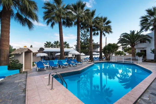 1900 m² Hotel for Sale in Heraklion — photo 5