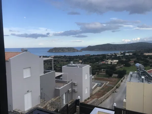 Sea View 170 m² Villa with Two Bedrooms for Sale in Elounda, Agios Nikolaos — photo 3