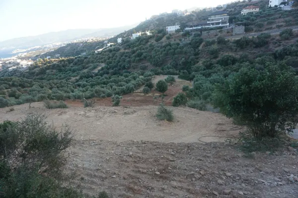Sea-View 4,053 m² Plot of Land for Sale in Agios Nikolaos, Lasithi — photo 2
