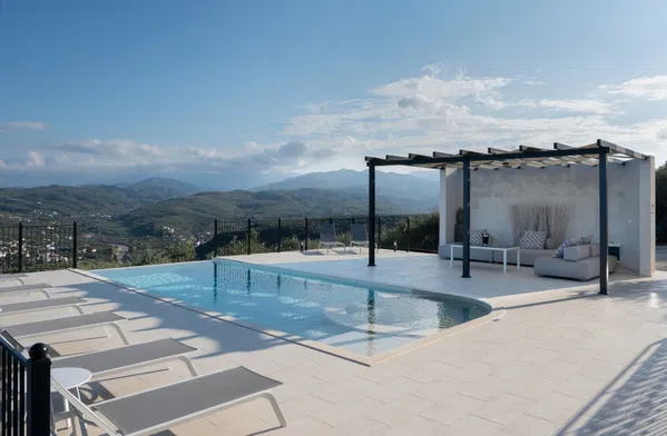 Seven-Bedroom Villa for Rent in Platanias, Chania — photo 4