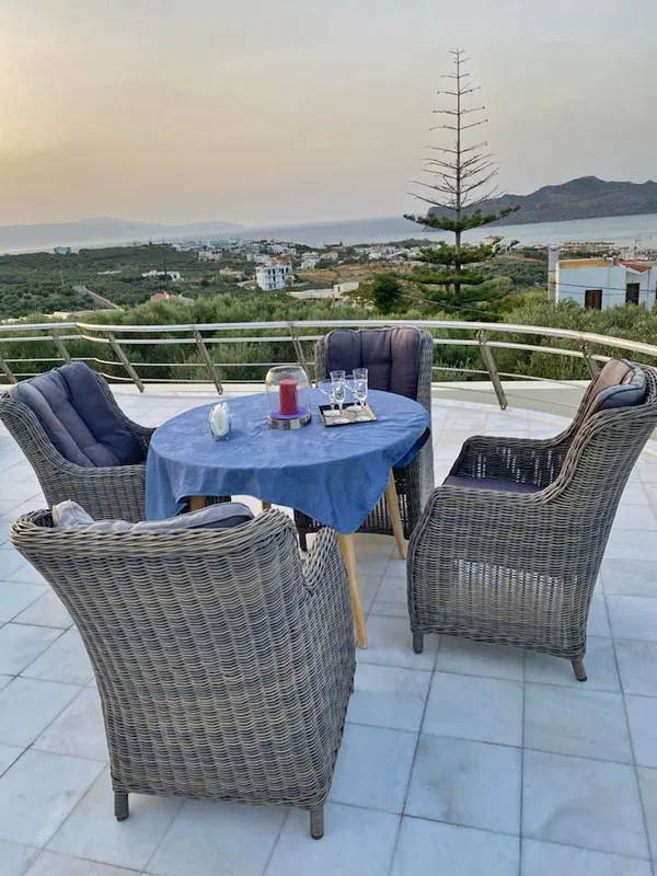 Sea View Five-Bedroom Villa for Sale in Agia Marina, Chania — photo 4