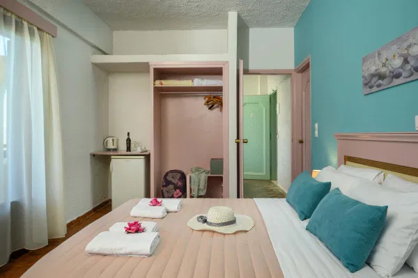 850 m² Hotel for Sale in Chania — photo 3