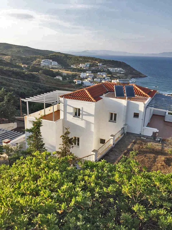 Sea-View 256 m² Villa with Five Bedrooms for Sale in Kythira, Ionian Islands — photo 2