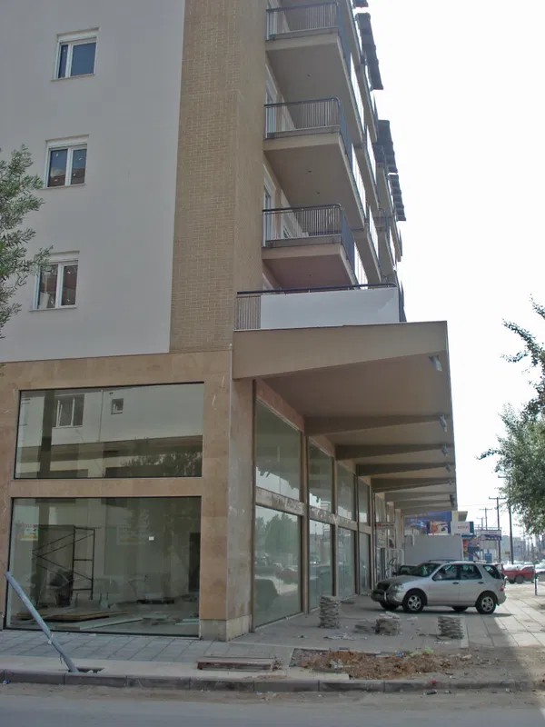 165 m² Business for Sale in Center Thessaloniki, Thessaloniki — photo 2
