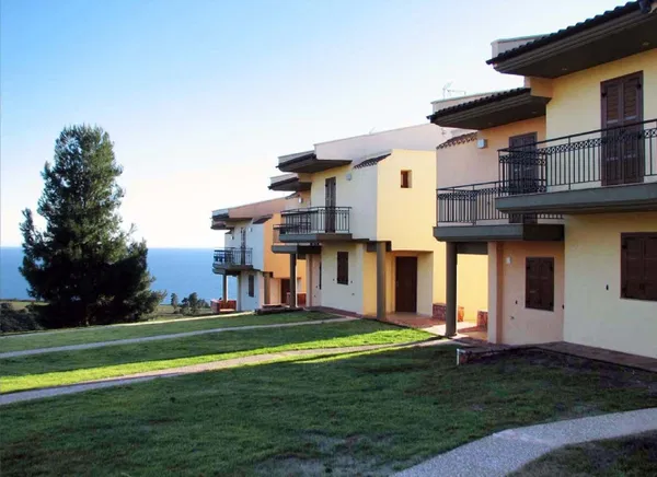Two-Bedroom Sea View Villa for Sale in Halkidiki — photo 4